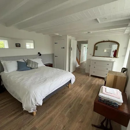 Ferienhaus Pier With Private Water Access To Colla Pier