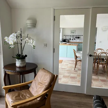 Pier With Private Water Access To Colla Pier