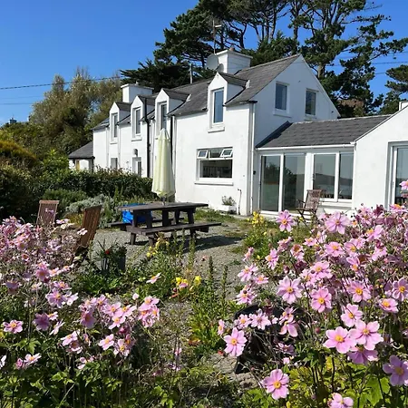 Pier With Private Water Access To Colla Pier Holiday home *