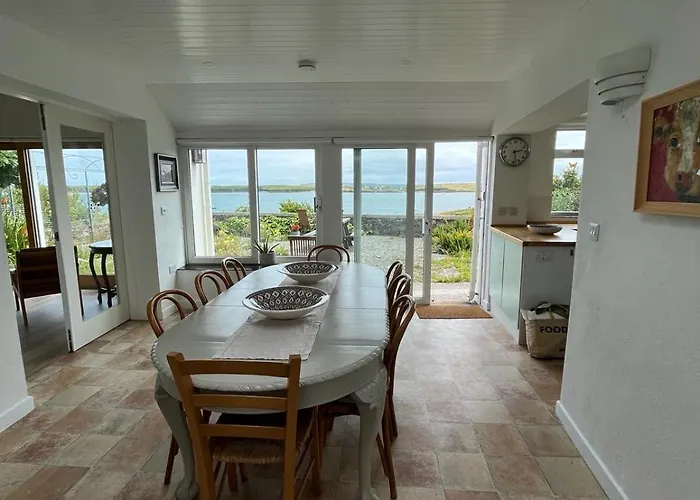 Semesterbostad Pier With Private Water Access To Colla Pier