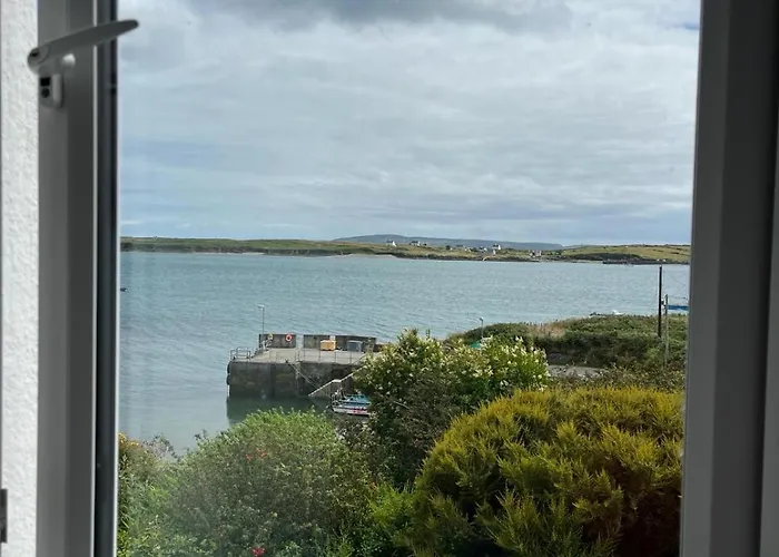 Semesterbostad Pier With Private Water Access To Colla Pier *