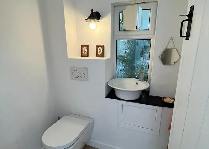 Pier With Private Water Access To Colla Pier Semesterbostad *